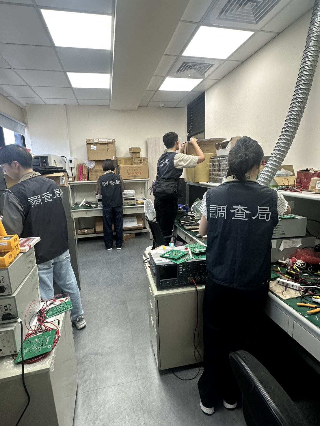 法務部調查局偵辦中國企業非法來臺挖角　高薪利誘半導體菁英　掃蕩70處據點 16家中國企業涉案