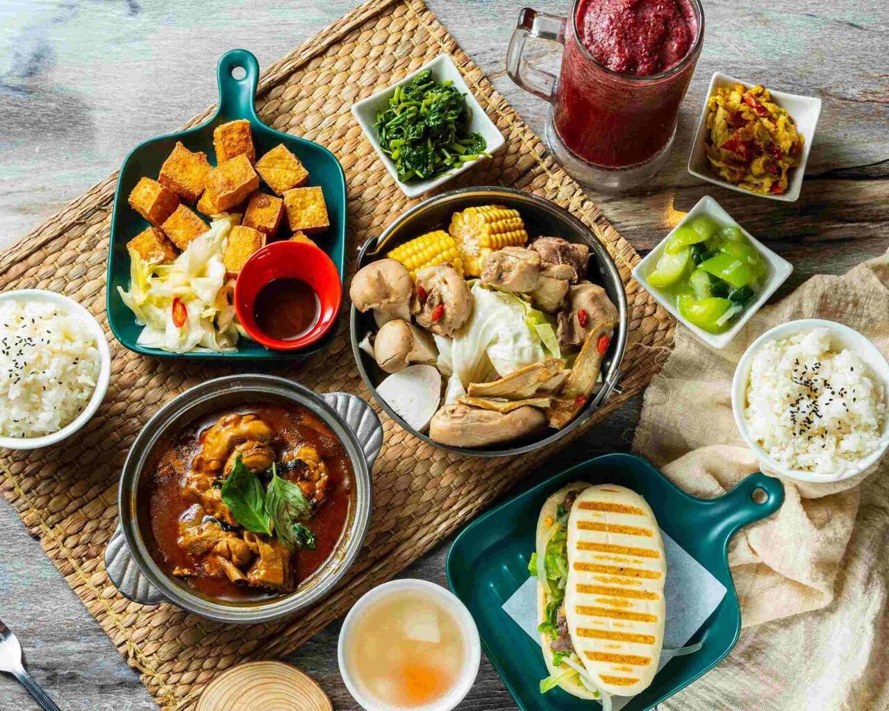 台中東區美食推薦 不限時復古茶館 小火鍋到手搖飲通通滿足