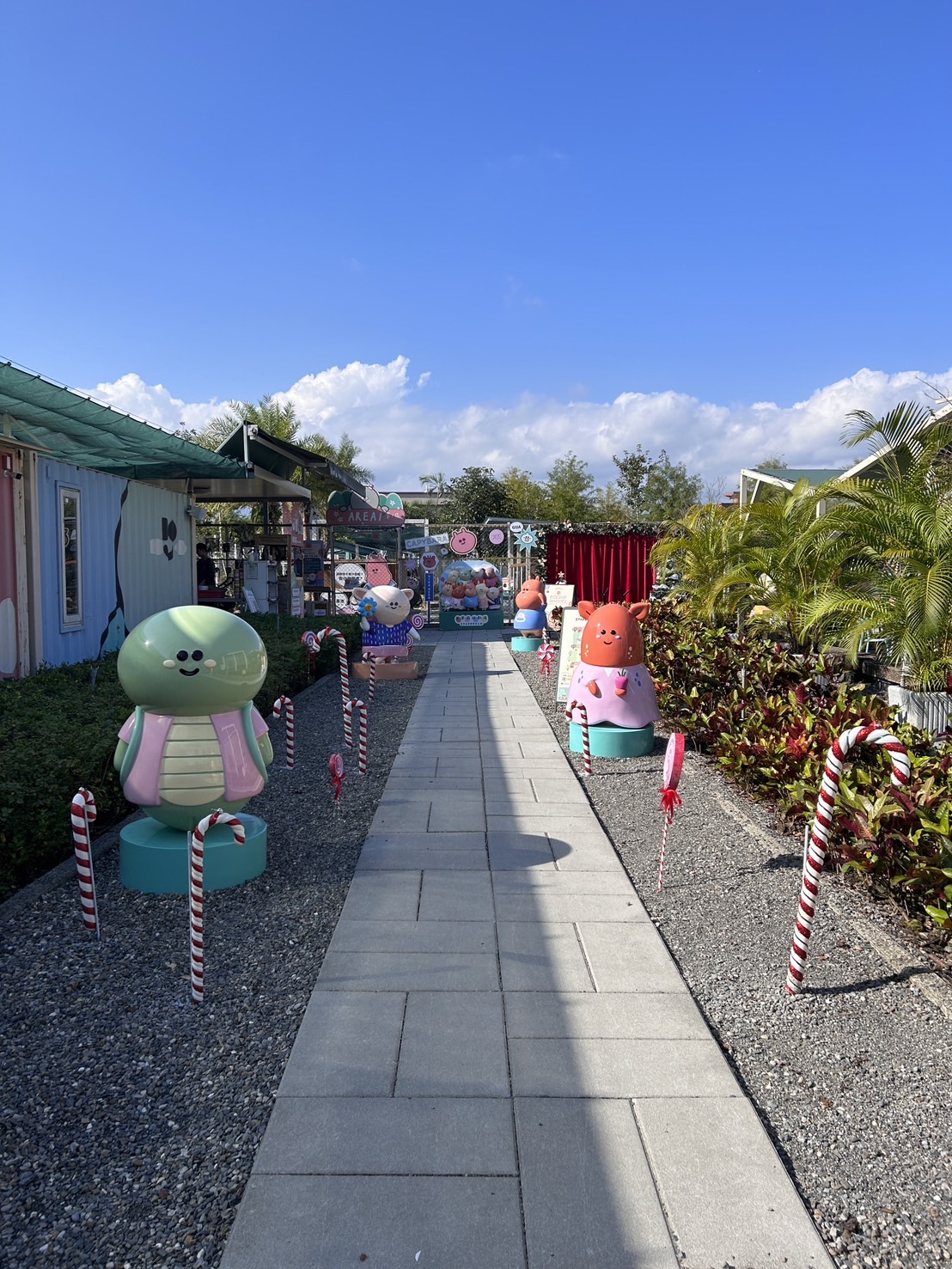 宜蘭首創「策展式」萌寵樂園！星夢森林劇場變身聖誕夢境