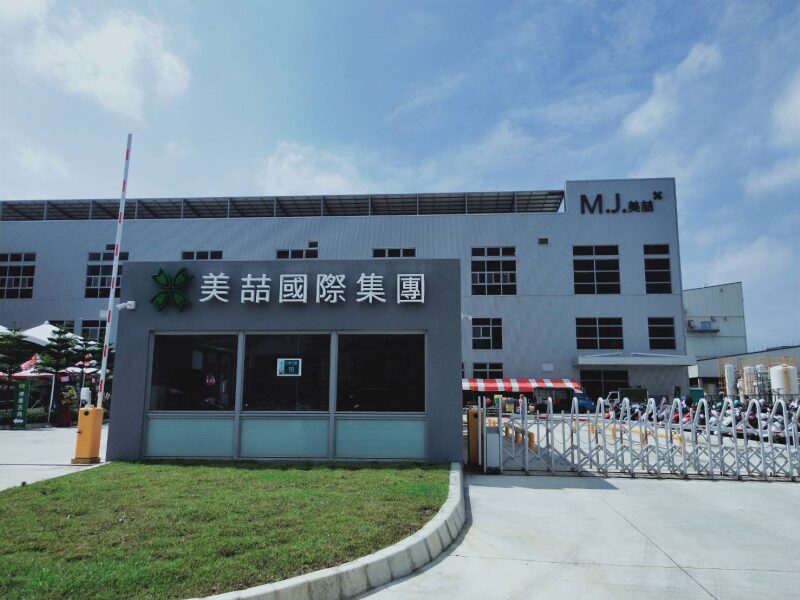 美喆-KY 11月營收持平