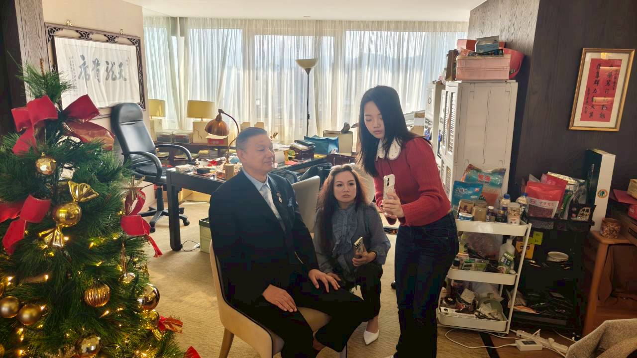 顛覆教學模式 騰凰攜手承瀛學苑 推出沉浸式線下AI短視頻實戰課程