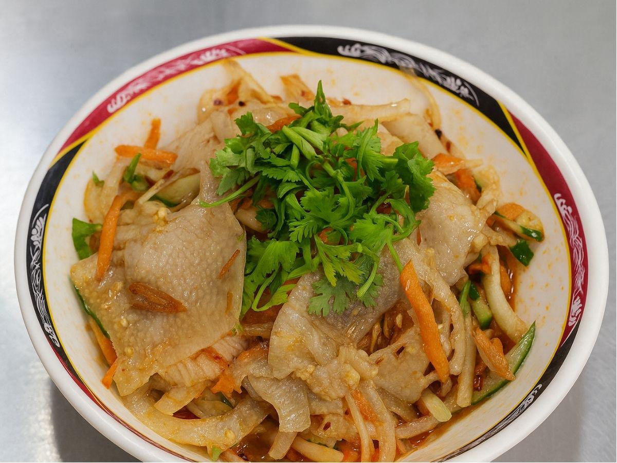 中和緬甸街美食 從豌豆粉到涼拌米線 道地雲南風味一次滿足