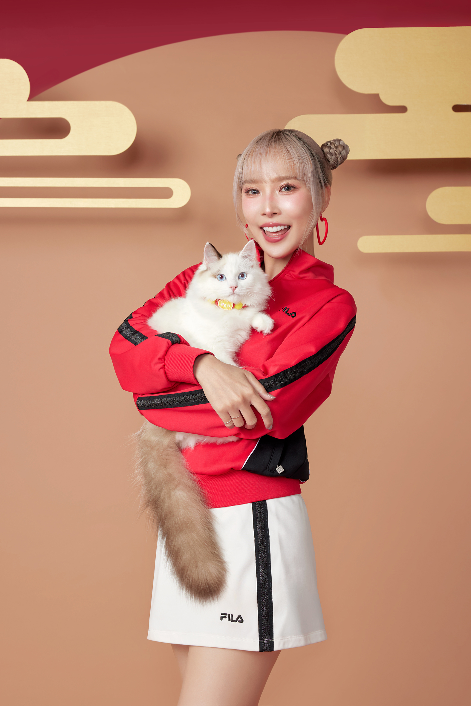 FILA 新年不只穿紅 更把羅馬假期穿進早春日常