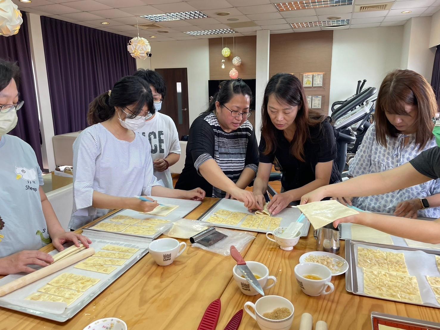 臺南市推動國中小教師技職教育增能研習，助力未來職業人才發展！