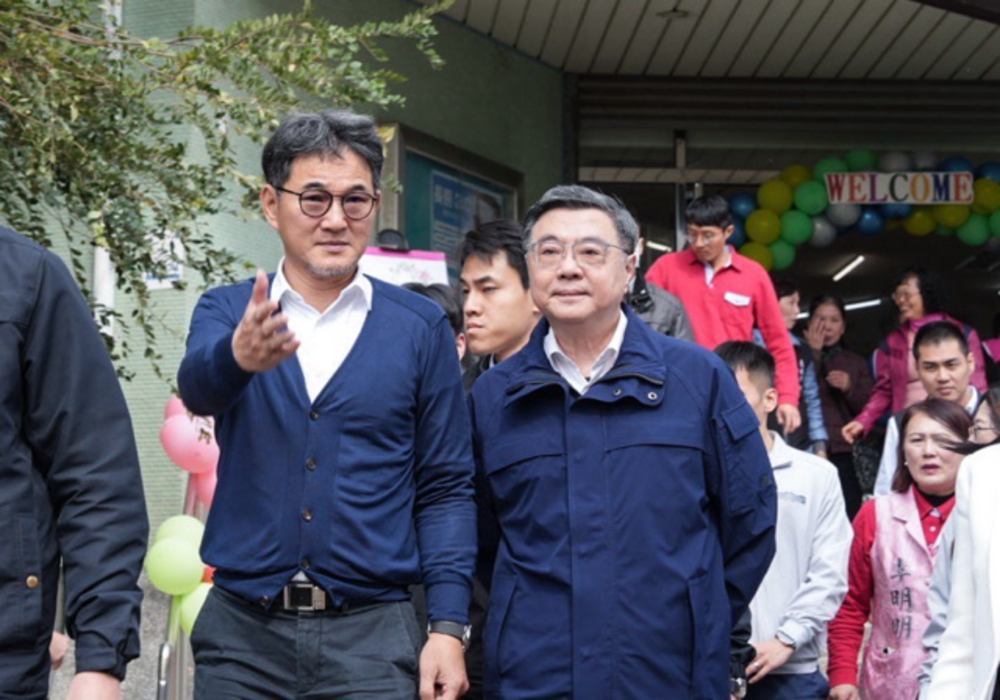 行政院長卓榮泰視察雲林縣元長鄉樂活運動館興建規劃　強調通用性設計與全齡化服務打造親民友善運動空間