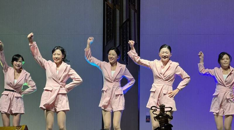 心潮協會舉辦為世界祈福演唱會 圓滿成功