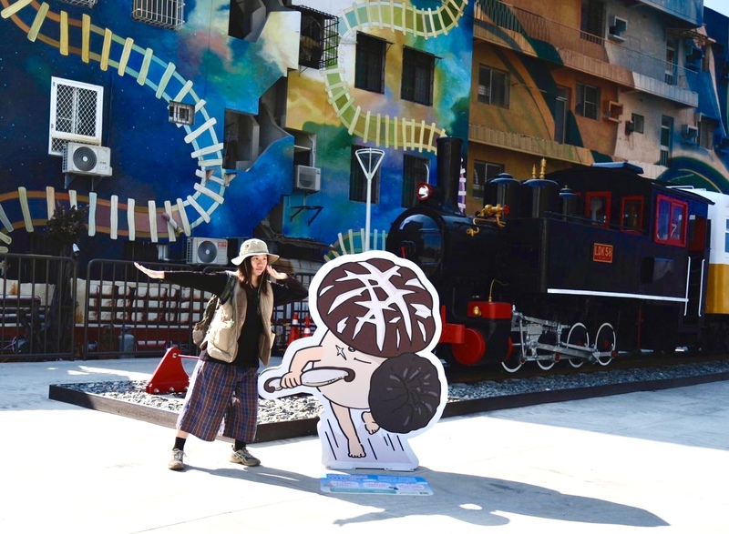 高雄冬日遊樂園款待吉粉「巨大化美食」 日日抽小可愛禮物包、春節連假加碼抽iPad