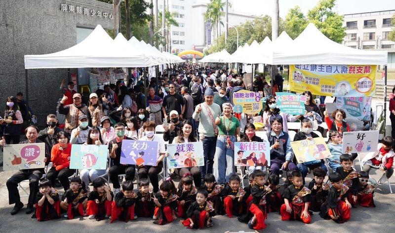 「2025蛇我其誰JUST DO IT 」屏東現場徵才活動 超過1500位民眾參加 初步媒合成功300職缺