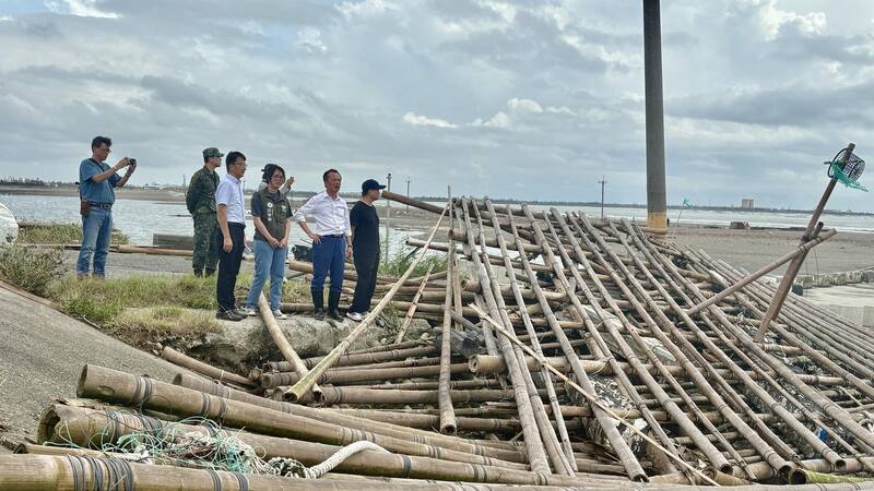 嘉義縣民哀嘆「家園還沒整理完！」呼籲縣府延長停班停課
