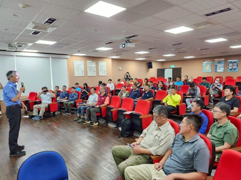 柳營災屋修繕、甘宅橋清淤中　前進指揮所加速重建工作