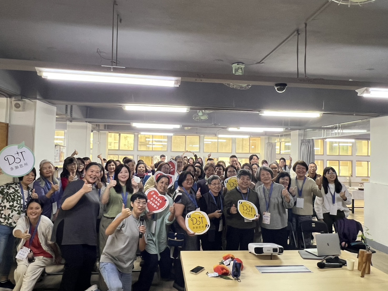 人潮擠滿友愛市場四樓！多加思所 × 大女Style聚落新空間開幕茶會引爆關注　臺南女性社群大進化