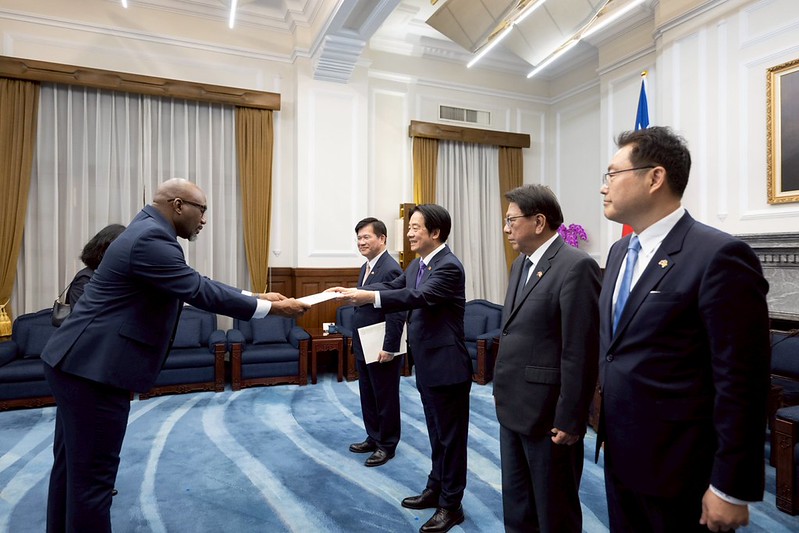 賴清德總統接受聖文森國新任駐臺大使呈遞到任國書　期許臺聖邦誼穩固發展實現互惠共榮目標