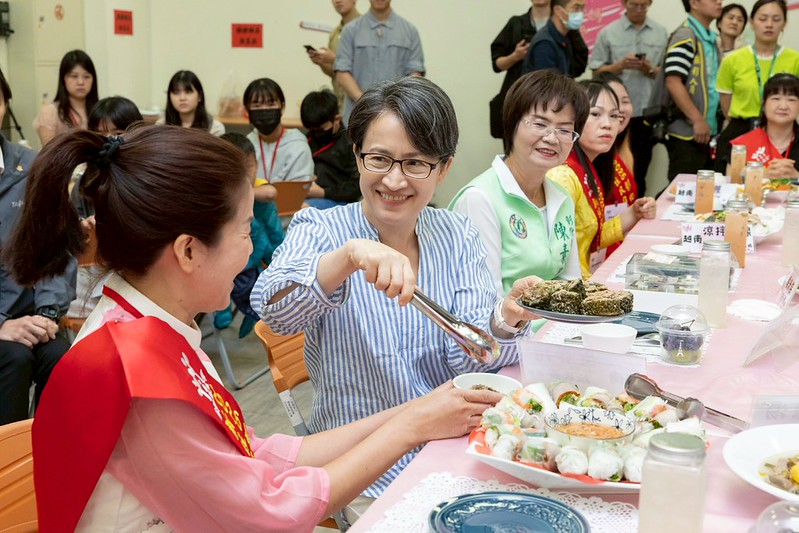 蕭美琴副總統出席彰化家扶母親節活動　感謝媽媽付出盼成育兒家庭後盾