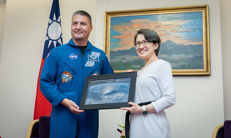 蕭美琴副總統接見美國太空總署太空人林琪兒醫師 強化太空科技國際合作推進全球太空發展重要夥伴定位