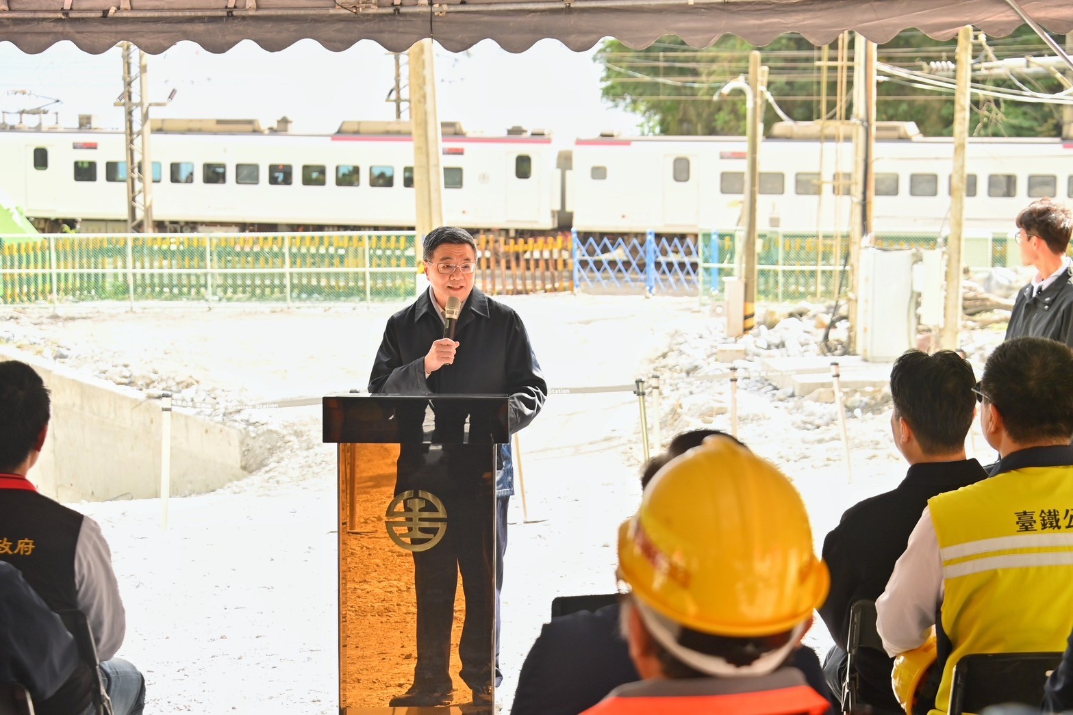 行政院長卓榮泰親臨花蓮！臺鐵西小清水溪橋提前修復，春節運能提升26%