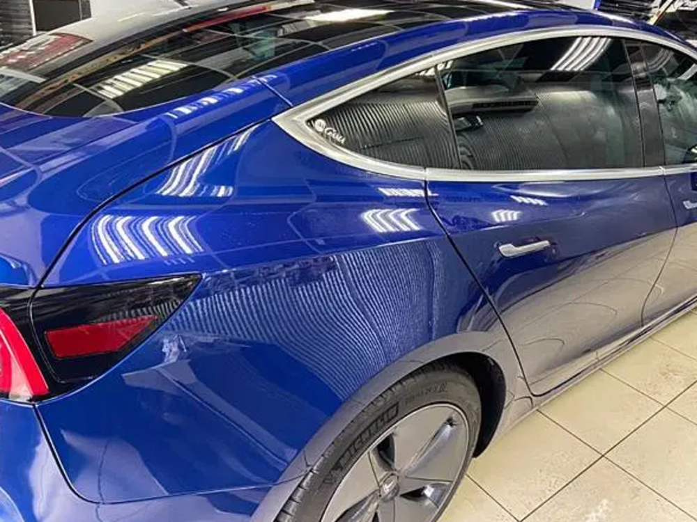 新車領牌隔熱紙透光率納管上路　前擋70%、前側窗40%　2月28日起實施　符合法規有GAMA、冰盾等汽車隔熱紙品牌