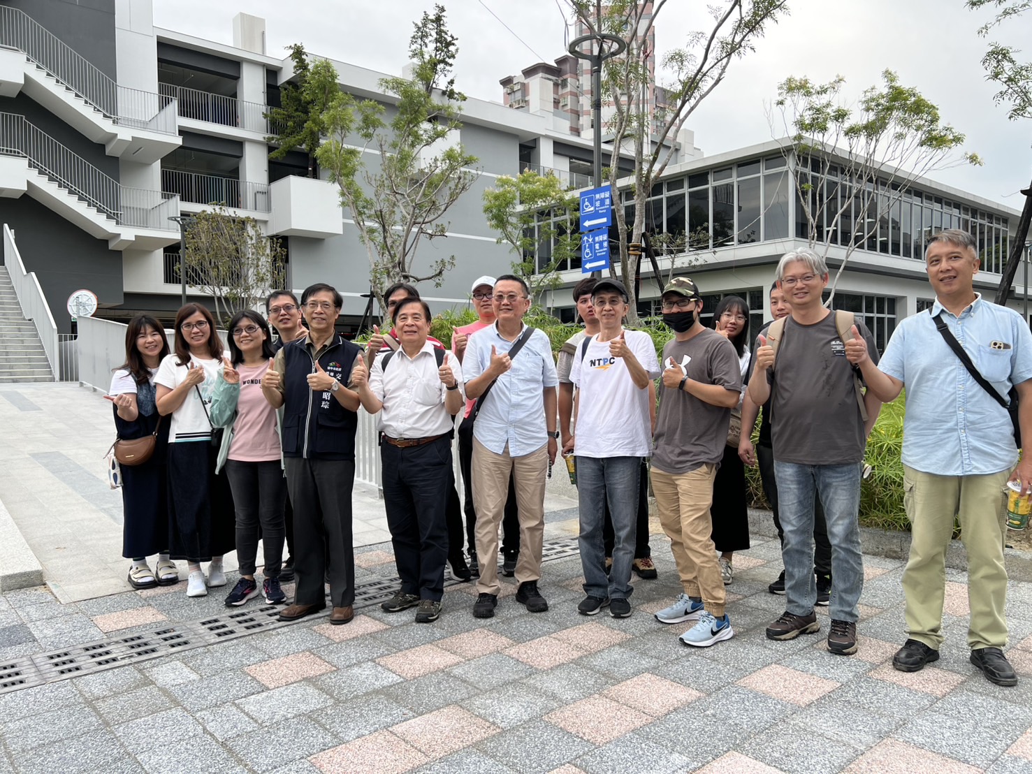 親子館與交通千里眼成焦點　新北市政府交通局參訪臺中第二市場停車場讚翻老城區新亮點