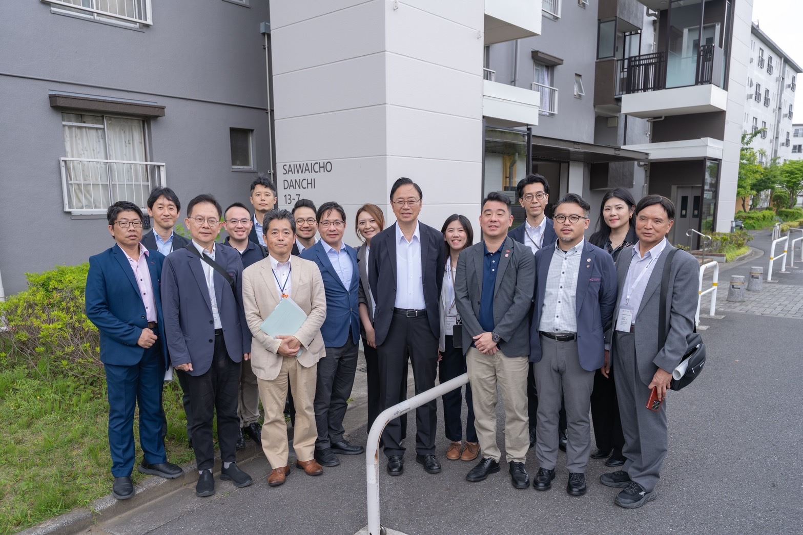 桃園市長張善政赴日學習社宅經驗　以四大政策打造桃園高齡友善生活圈