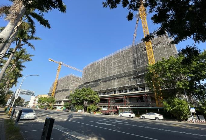 信用管制政策引發效應！臺南市113年第四季建物移轉量縮，市場反應冷淡