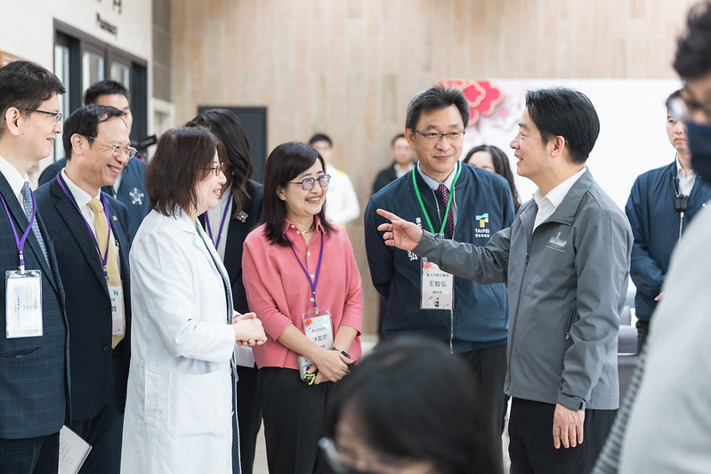 賴清德總統視察假日輕急症中心　肯定醫界與政府協力合作　全面強化春節醫療量能　確保民眾獲得妥善醫療照護