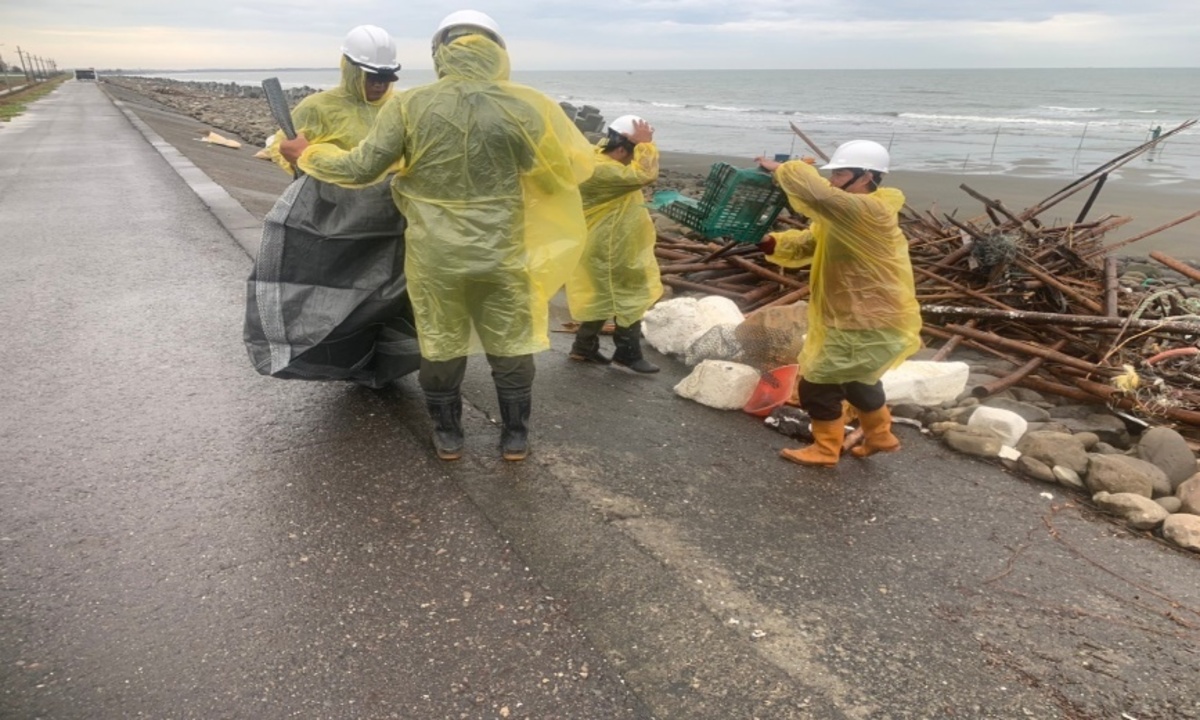 臺南海岸淨灘有成 黃金海岸、觀夕平台歡迎市民踏青迎新春