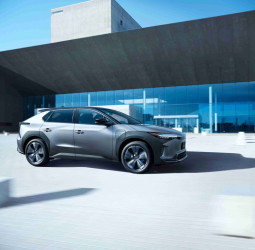 豐田在北卡羅來納州新設電池廠，加速電動車布局迎戰競爭對手