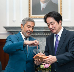 賴清德總統會晤美光科技執行長　強調深化臺美合作，提升AI與半導體供應鏈韌性及全球競爭力