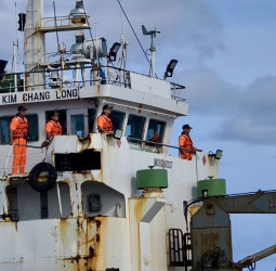 檢調、海巡、警與美國DEA跨國聯手展現戰力　海上攔截雜貨輪破獲近1300公斤毒品