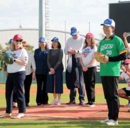 臺南舉辦美國少棒隊來訪友誼賽　臺南市長黃偉哲推動三級棒球國際交流  深化城市棒球實力