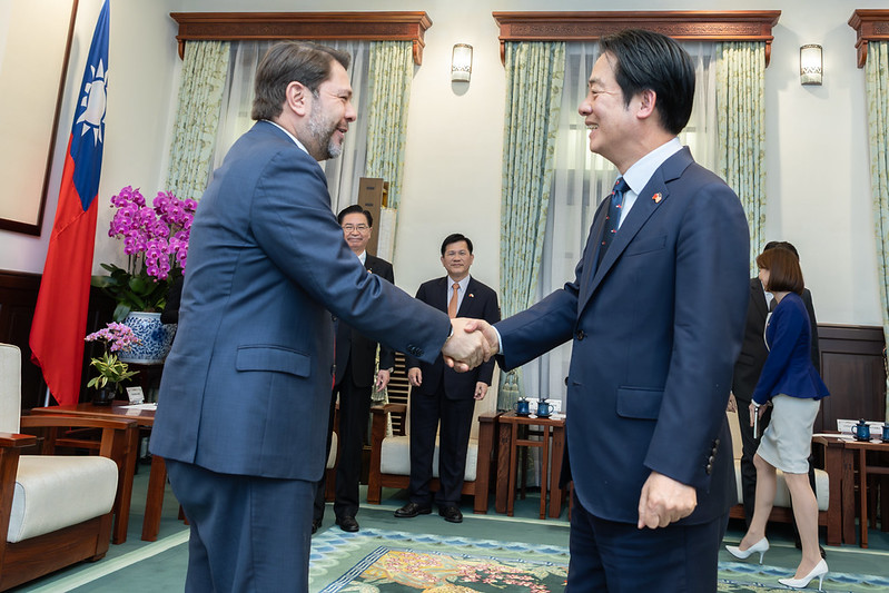 賴清德總統會晤美國蓋耶哥參議員訪問團，強化國防夥伴關係，同時推動臺美合作深入發展