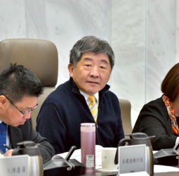 陳時中政委在長期照顧推動小組會議提出 長照3.0策略 強化醫養結合並運用智慧醫療技術 提升長照服務品質