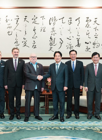 賴清德總統會晤波蘭前總統華勒沙　指出臺灣發揮良善力量成為全球民主韌性關鍵貢獻者
