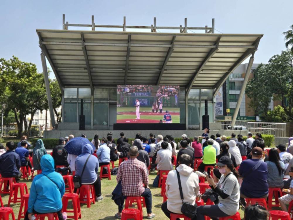 臺南市體育局雙場地轉播推動賽事應援活動　2026WBC世界棒球經典賽熱力席捲全城球迷