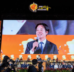 賴清德總統出席「2026台灣燈會在嘉義」開燈典禮　邀請國人共賞燈會、以璀璨燈海點亮希望與城市光彩